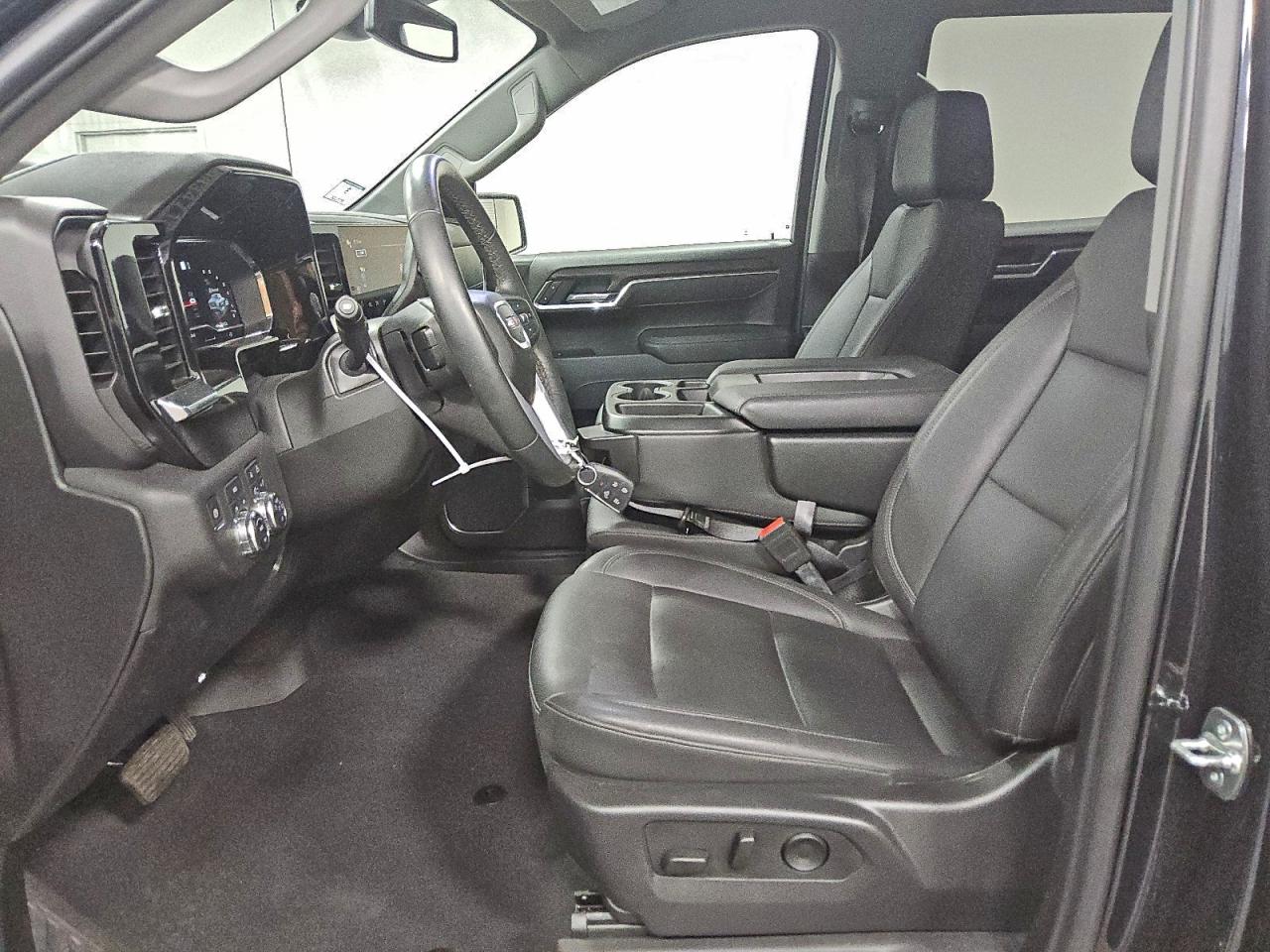 2025 GMC SIERRA K1500 SLT photo 7