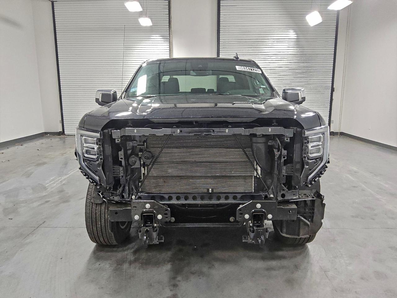2025 GMC SIERRA K1500 SLT photo 5