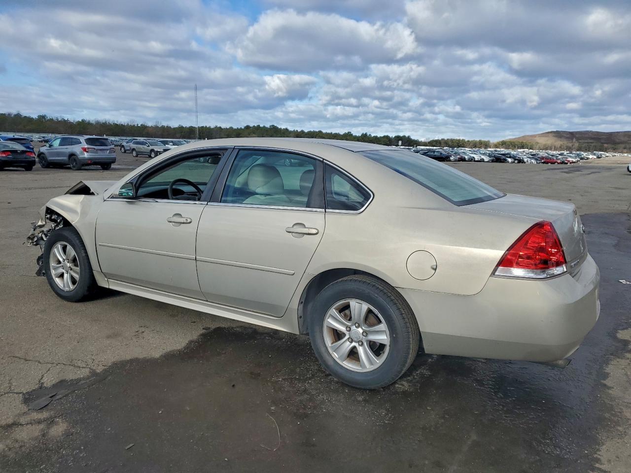 2012 CHEVROLET IMPALA LS photo 2