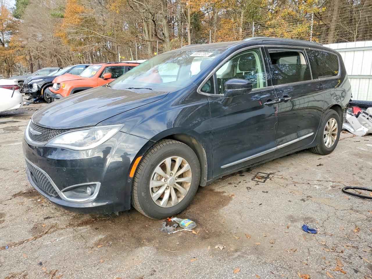 2019 CHRYSLER PACIFICA