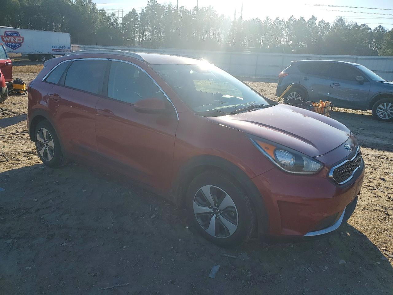 2017 KIA NIRO FE photo 4