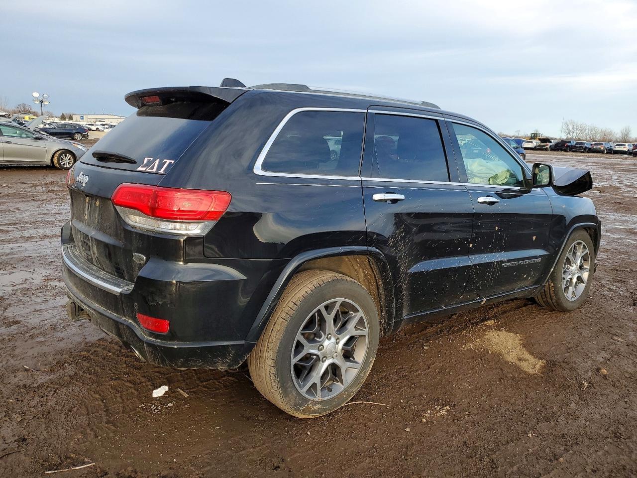 2020 JEEP GRAND CHEROKEE OVERLAND photo 3