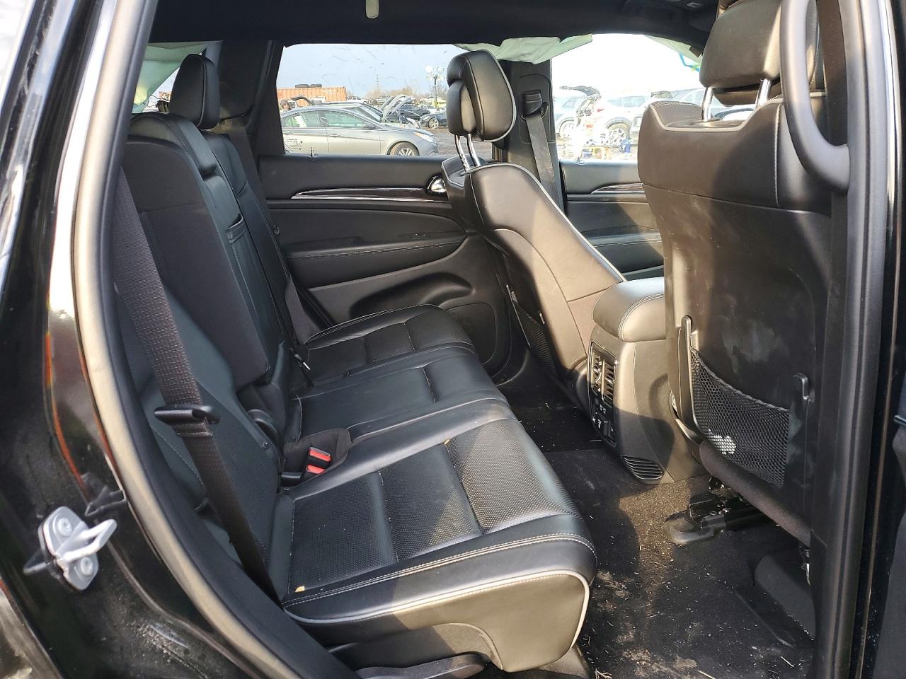 2020 JEEP GRAND CHEROKEE OVERLAND photo 10