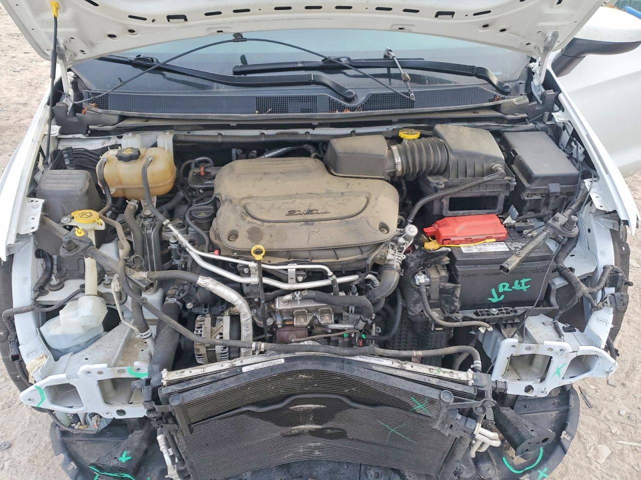 2021 CHRYSLER VOYAGER LXI photo 12