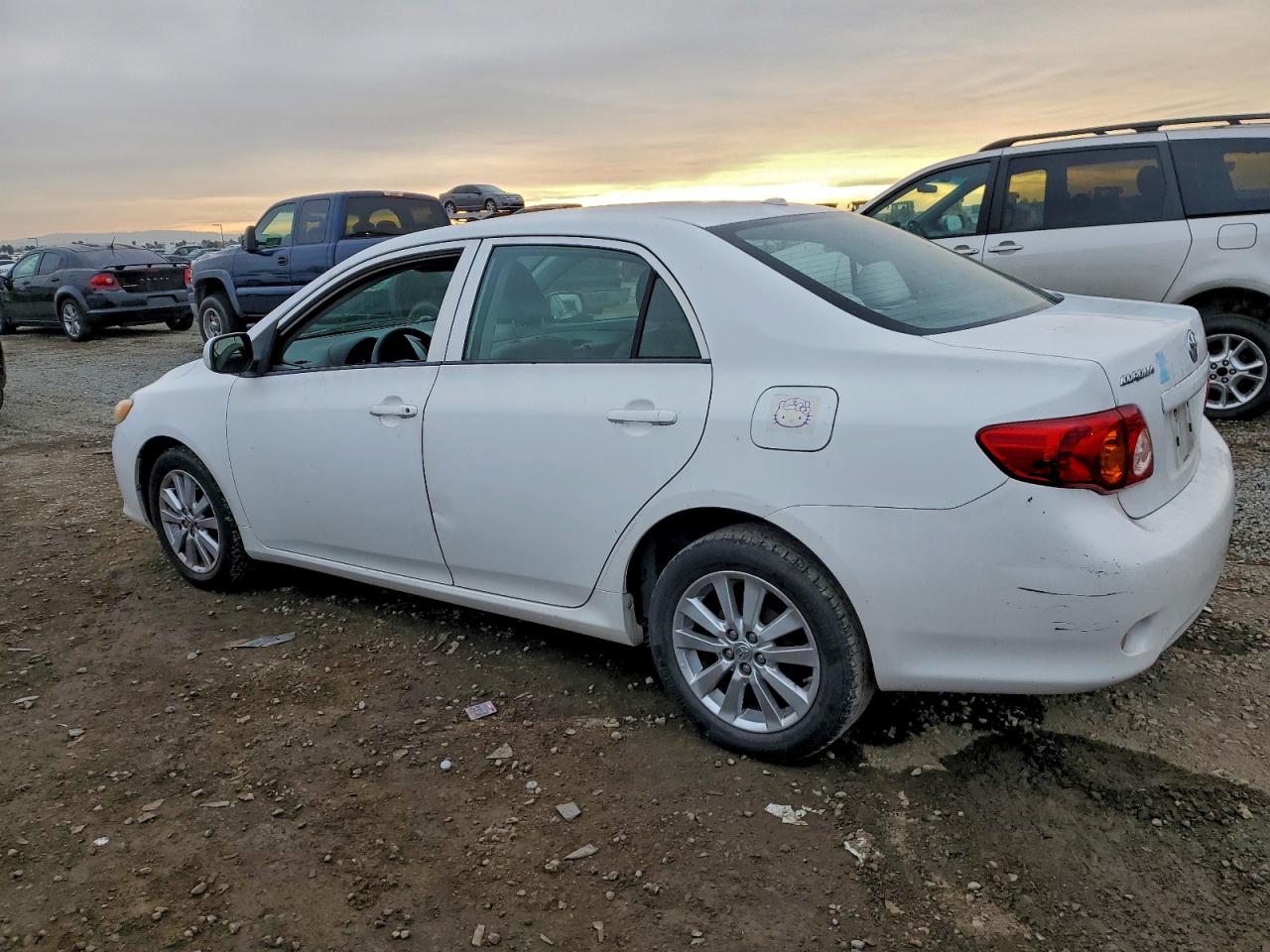 2009 TOYOTA COROLLA BASE photo 2