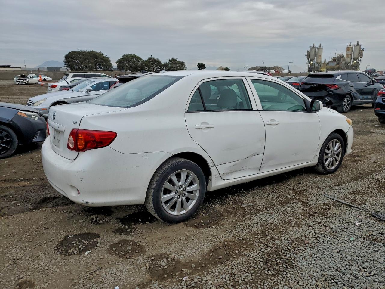 2009 TOYOTA COROLLA BASE photo 3