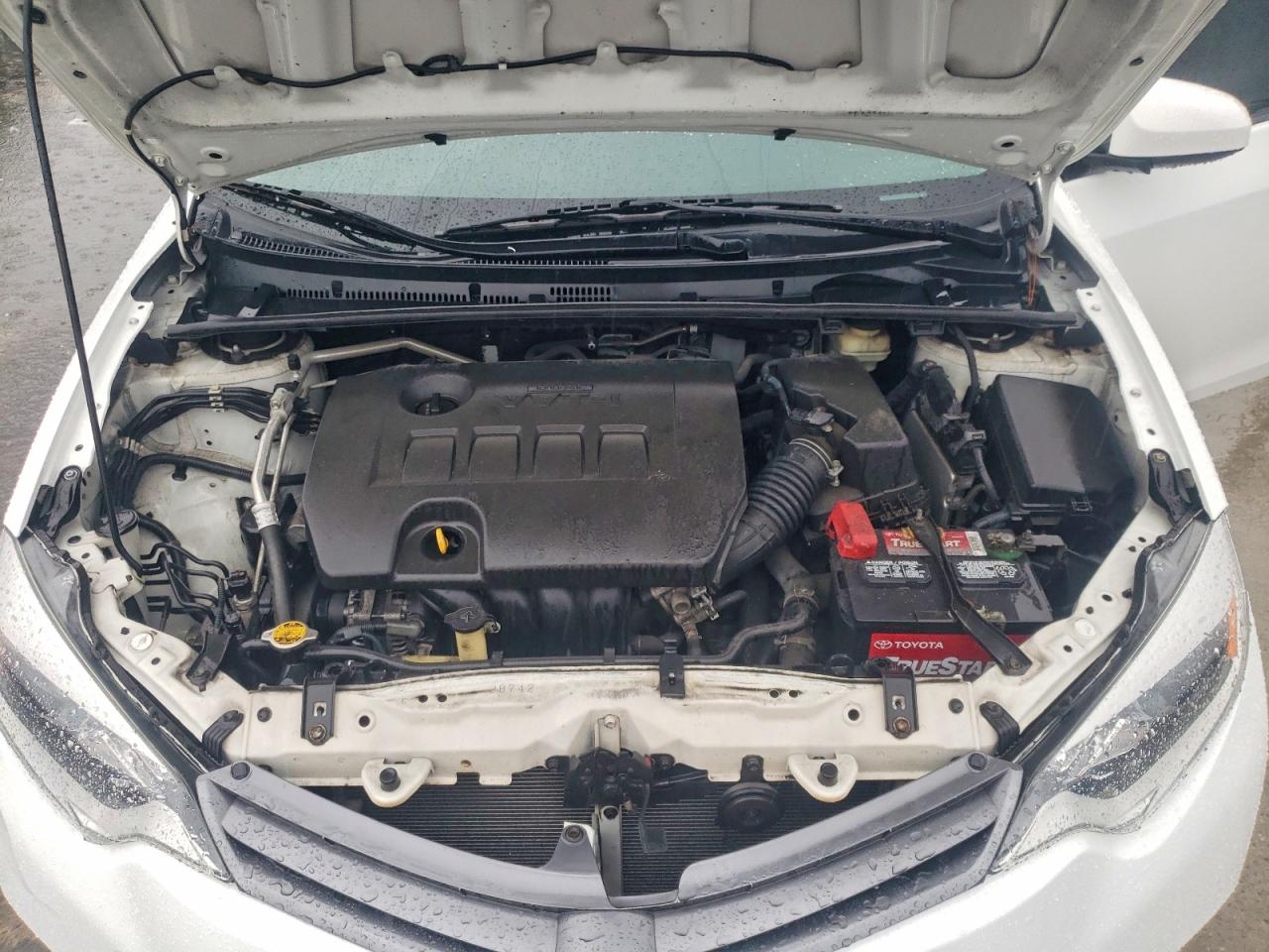 2016 TOYOTA COROLLA L photo 11