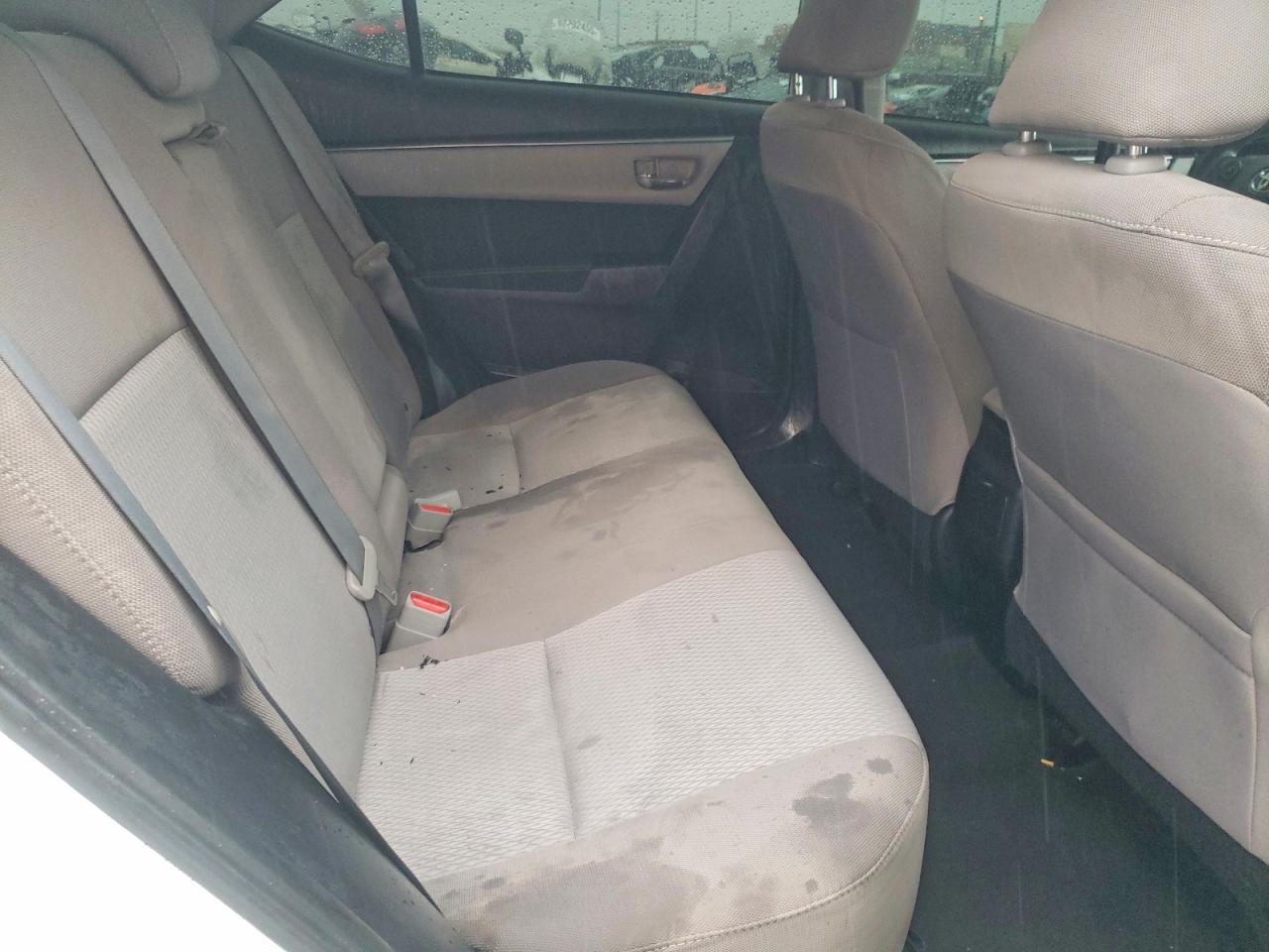 2016 TOYOTA COROLLA L photo 10