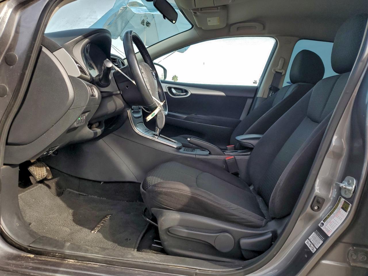 2015 NISSAN SENTRA S photo 7