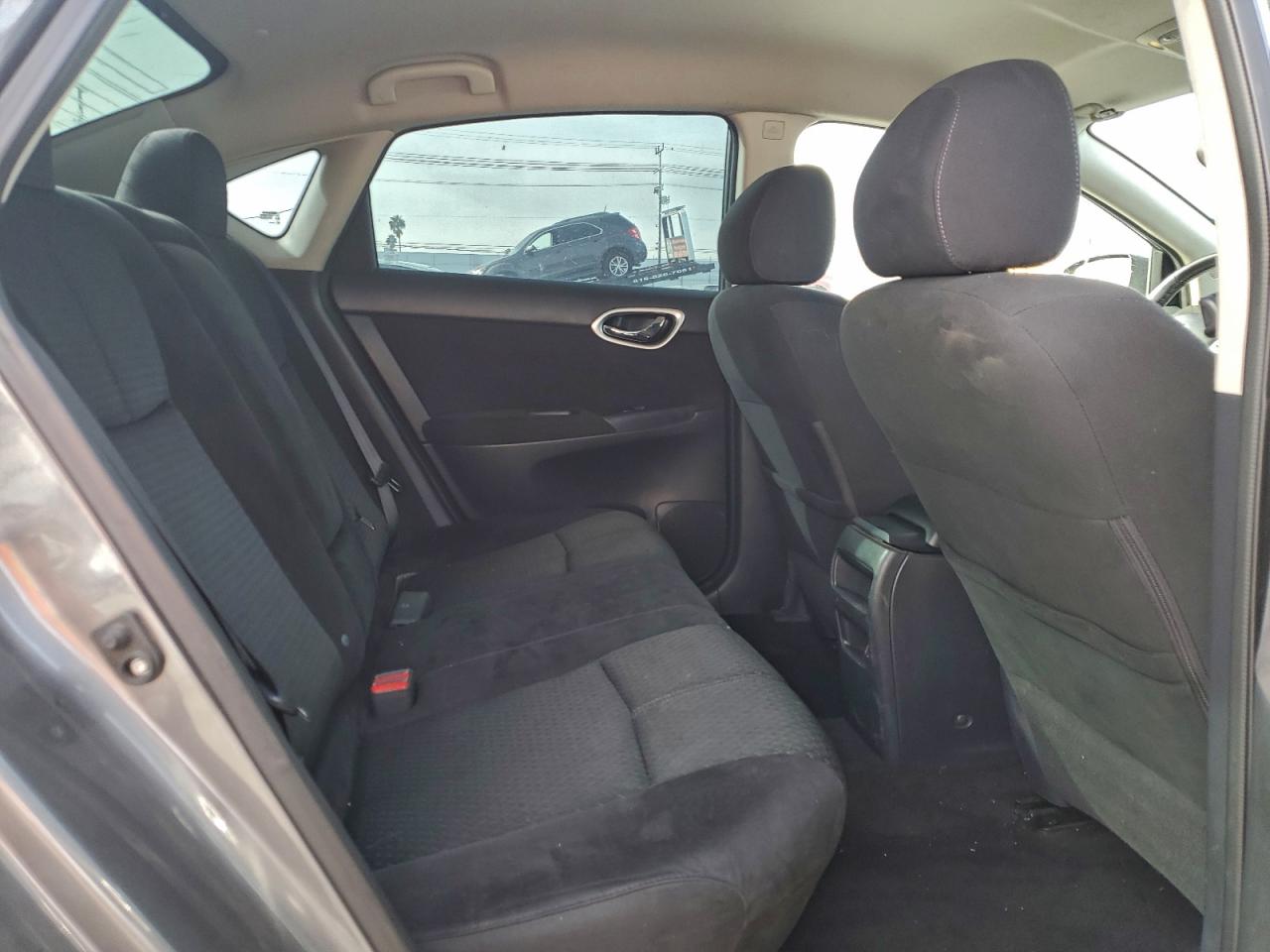 2015 NISSAN SENTRA S photo 10