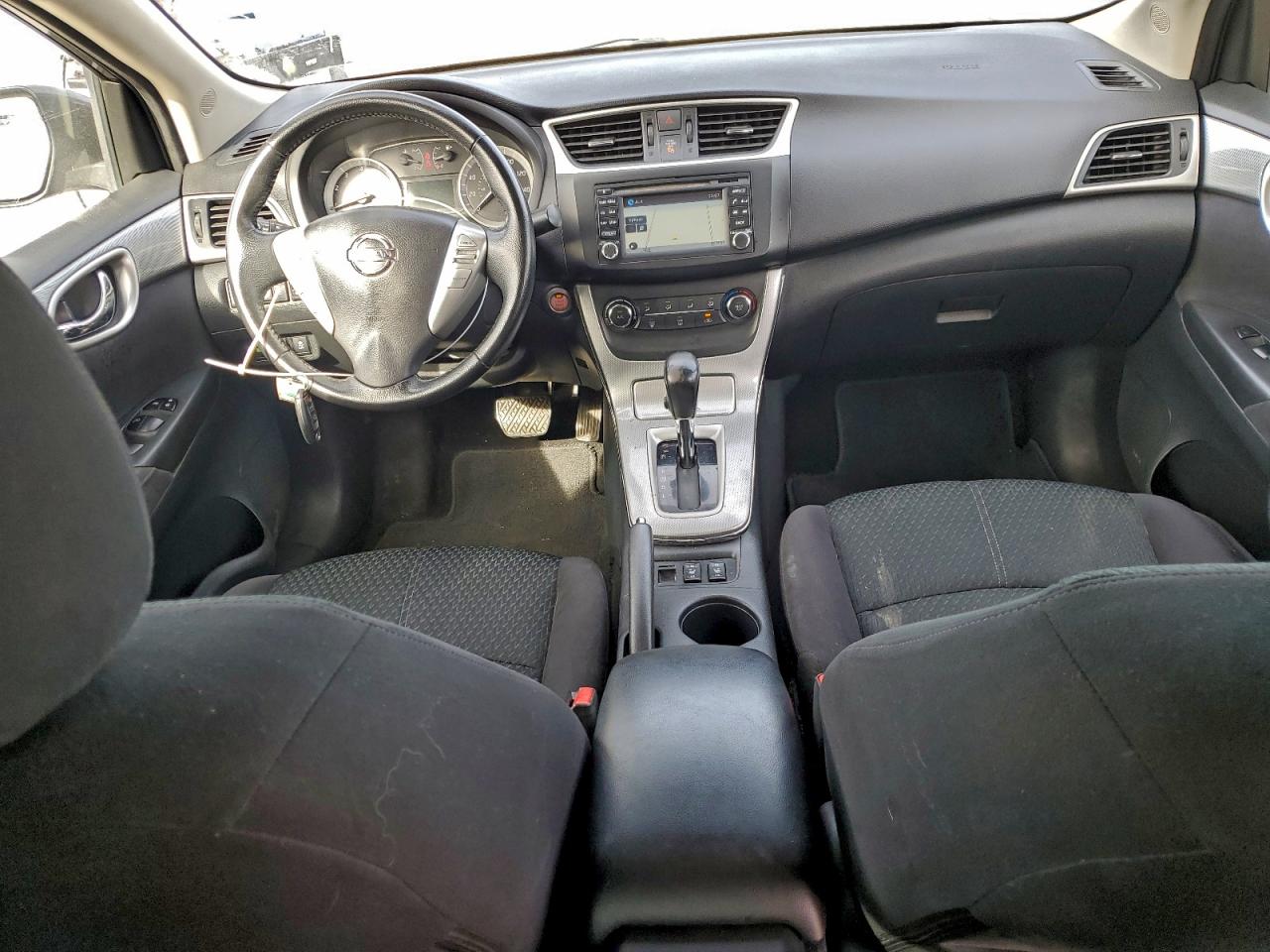 2015 NISSAN SENTRA S photo 8