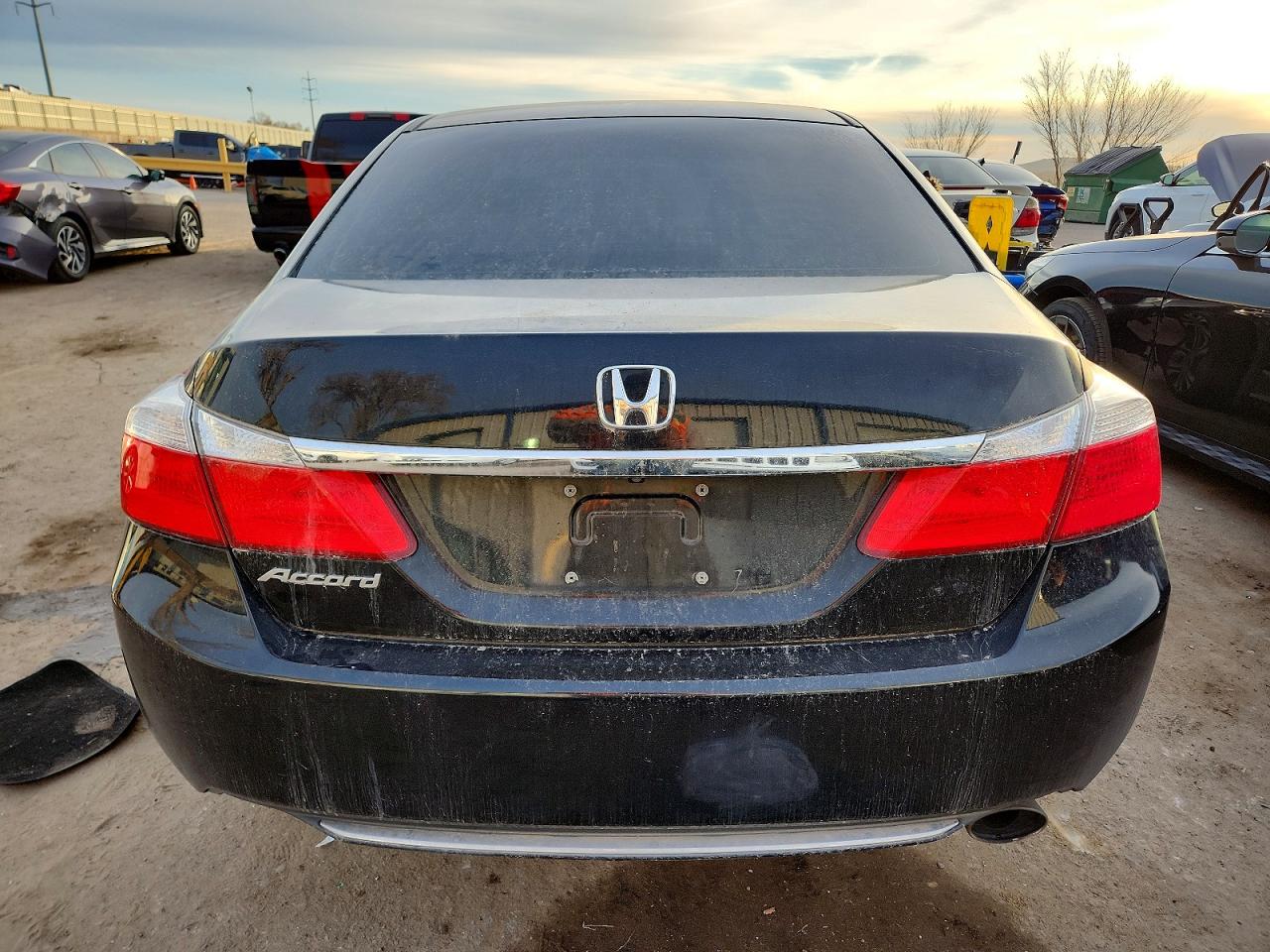 2015 HONDA ACCORD LX photo 6