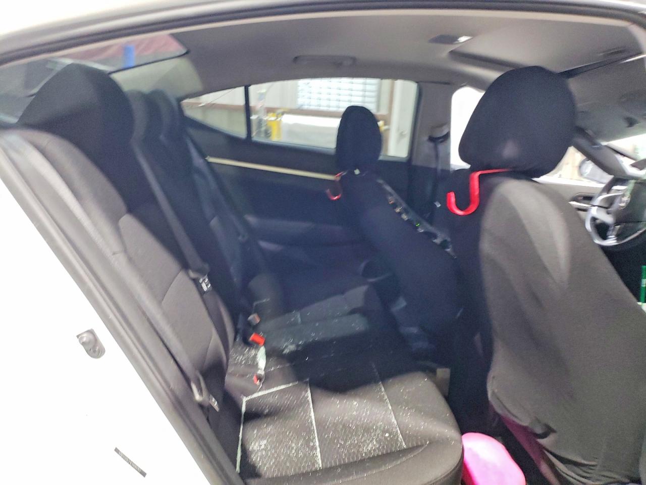 2020 HYUNDAI ELANTRA SEL photo 10