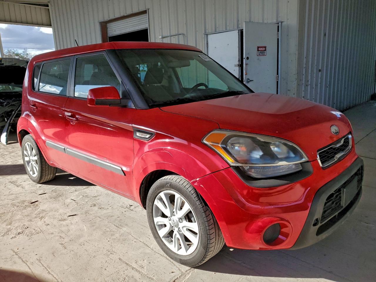 2013 KIA SOUL photo 4