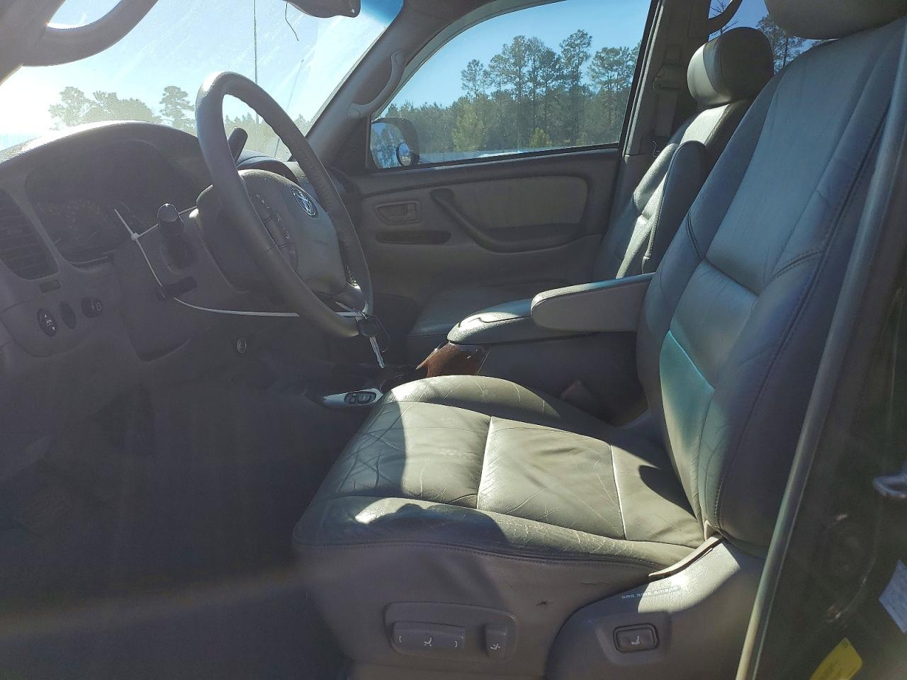 2004 TOYOTA SEQUOIA LIMITED photo 7