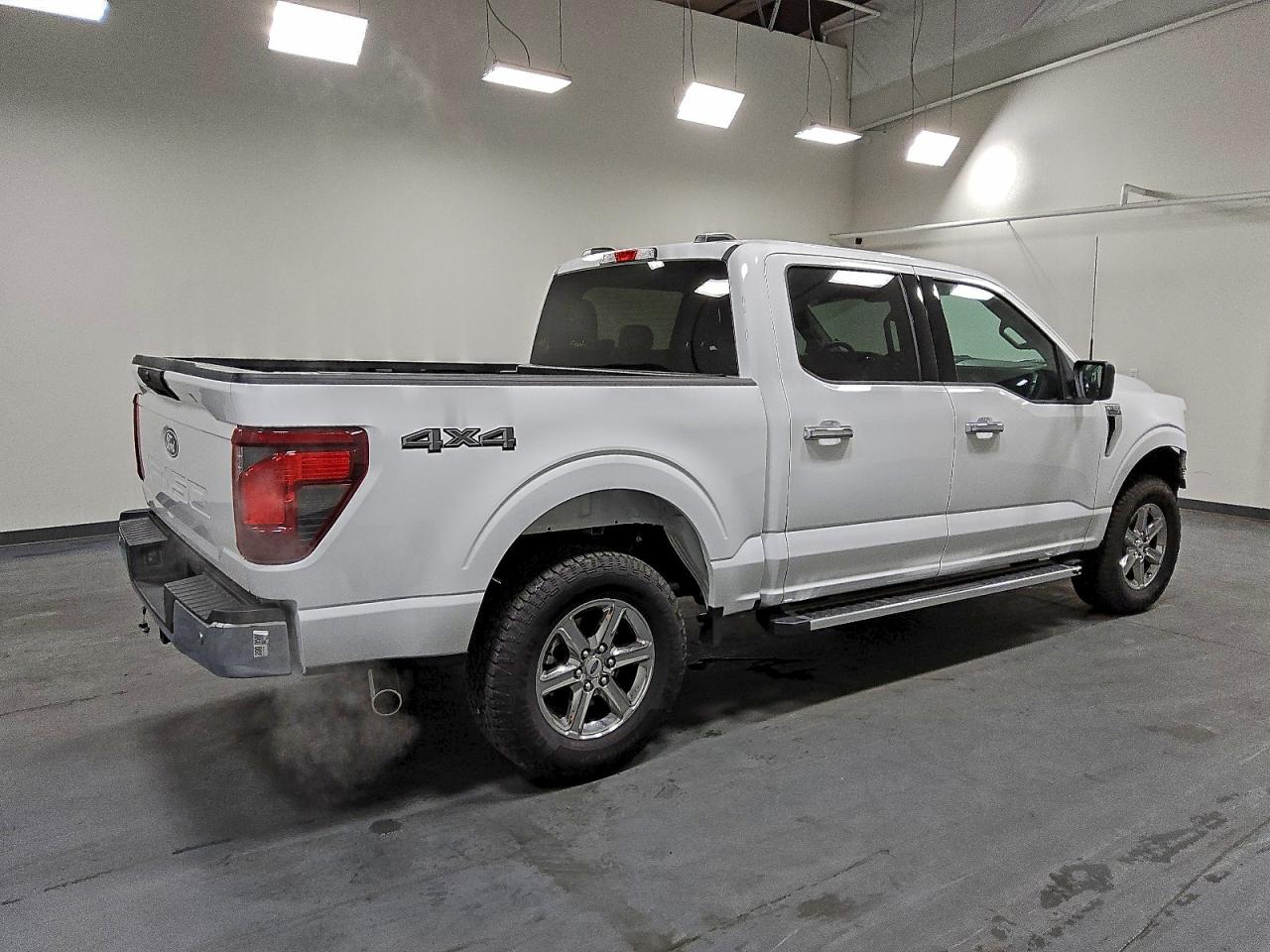 2025 FORD F150 XLT photo 3