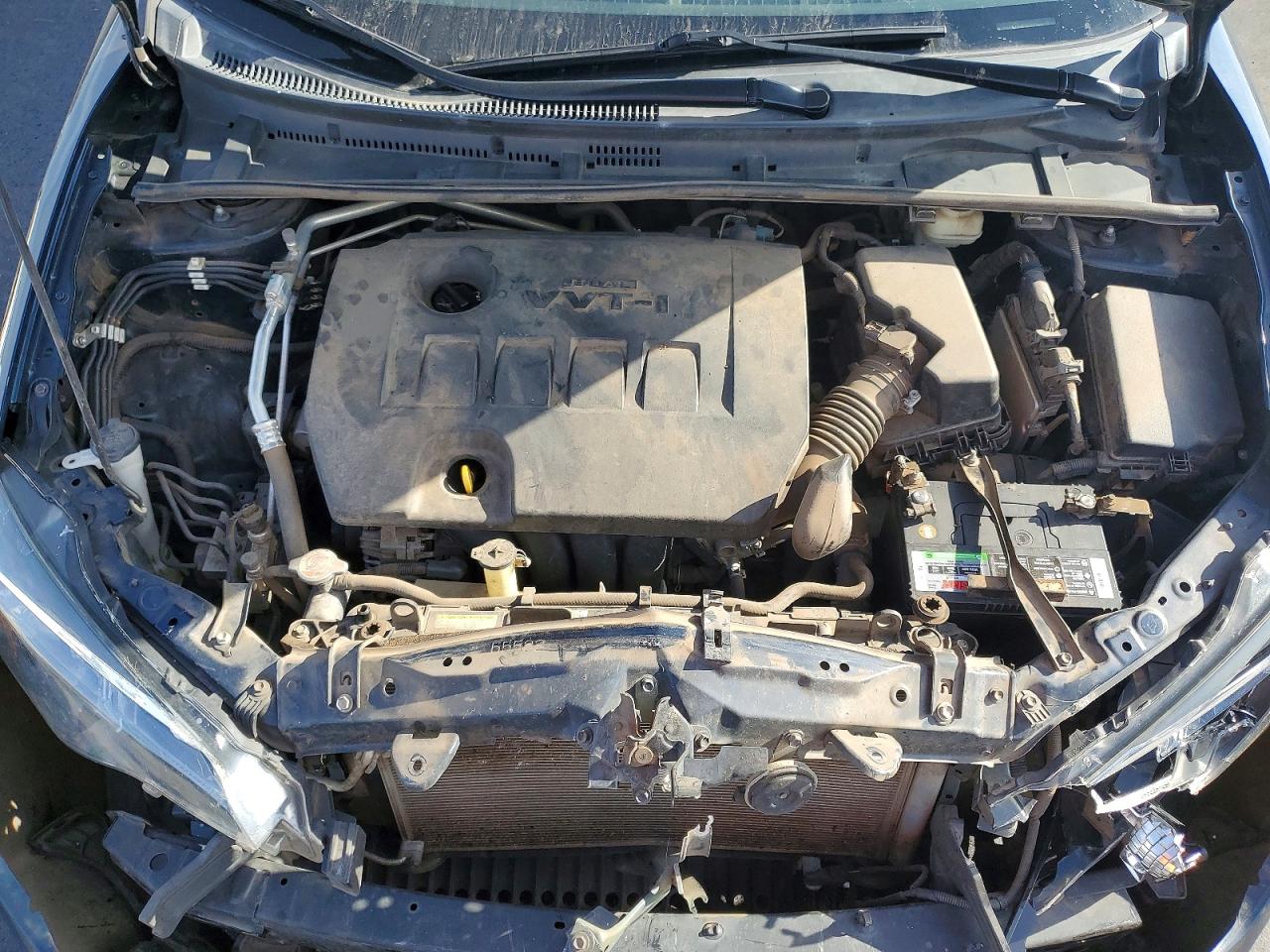 2017 TOYOTA COROLLA L photo 11
