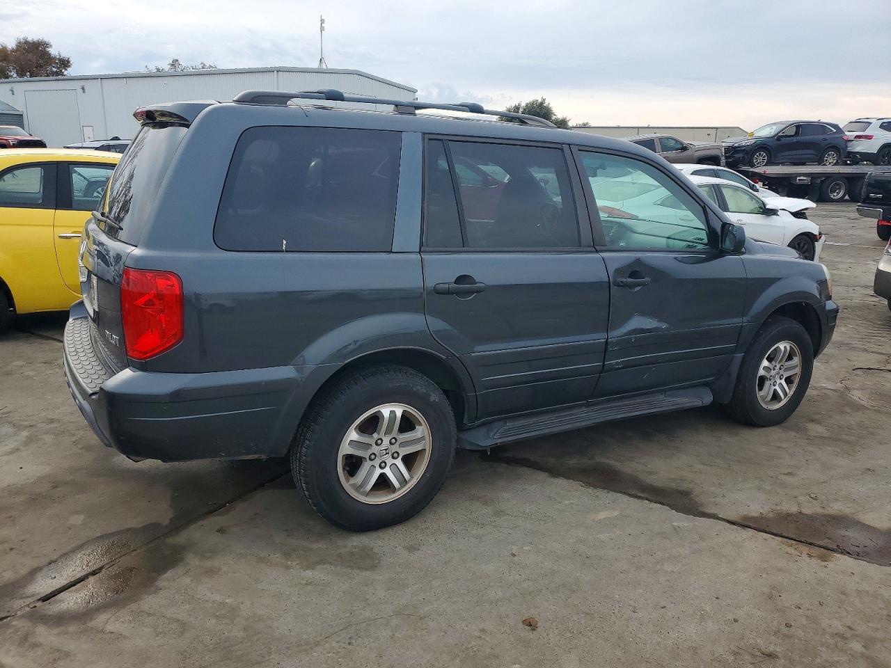 2003 HONDA PILOT EXL photo 3