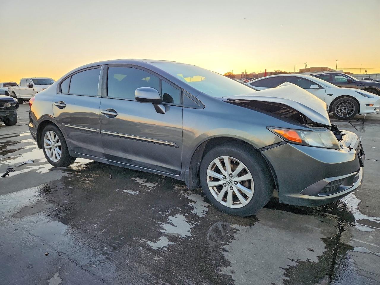 2012 HONDA CIVIC EXL photo 4