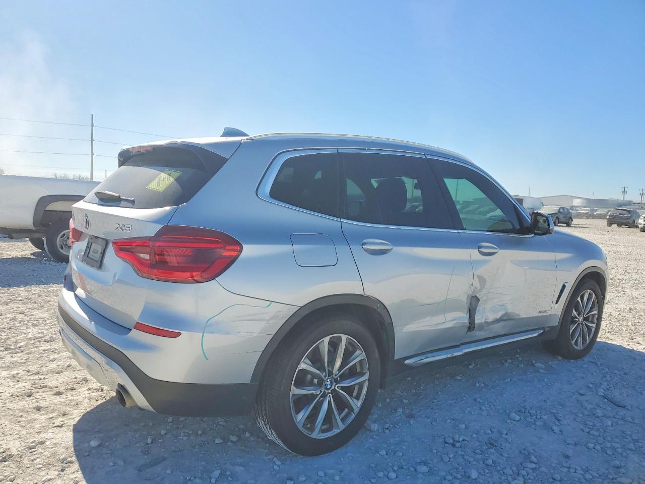 2018 BMW X3 XDRIVE30I photo 3
