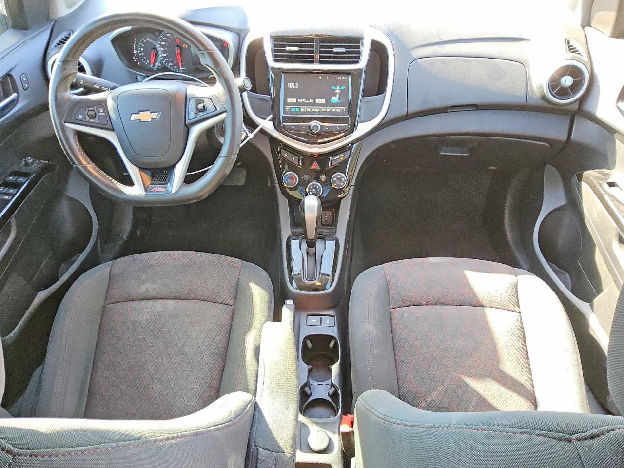 2017 CHEVROLET SONIC LT photo 8