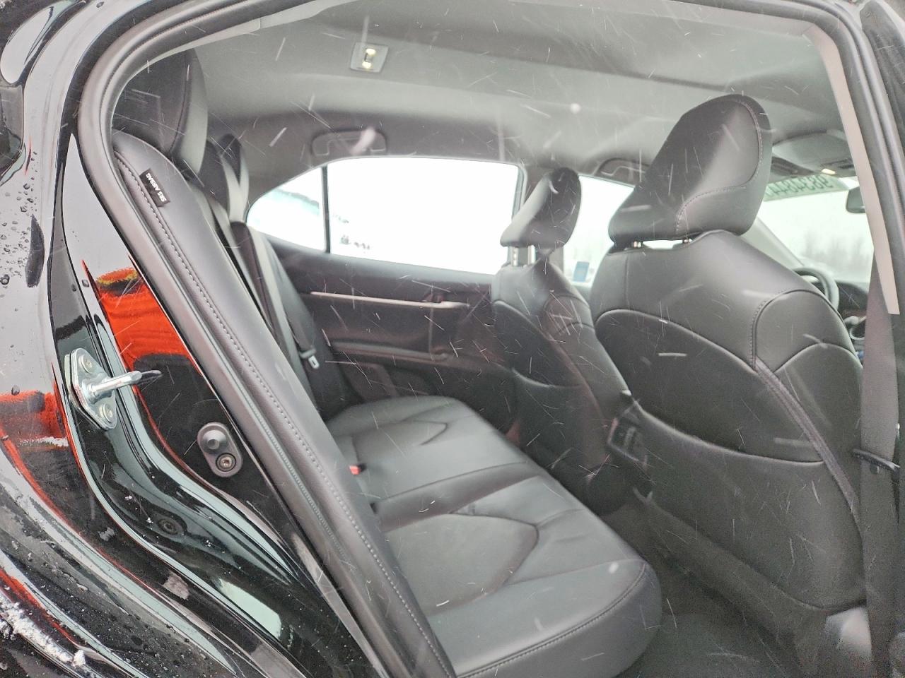 2024 TOYOTA CAMRY XLE photo 10