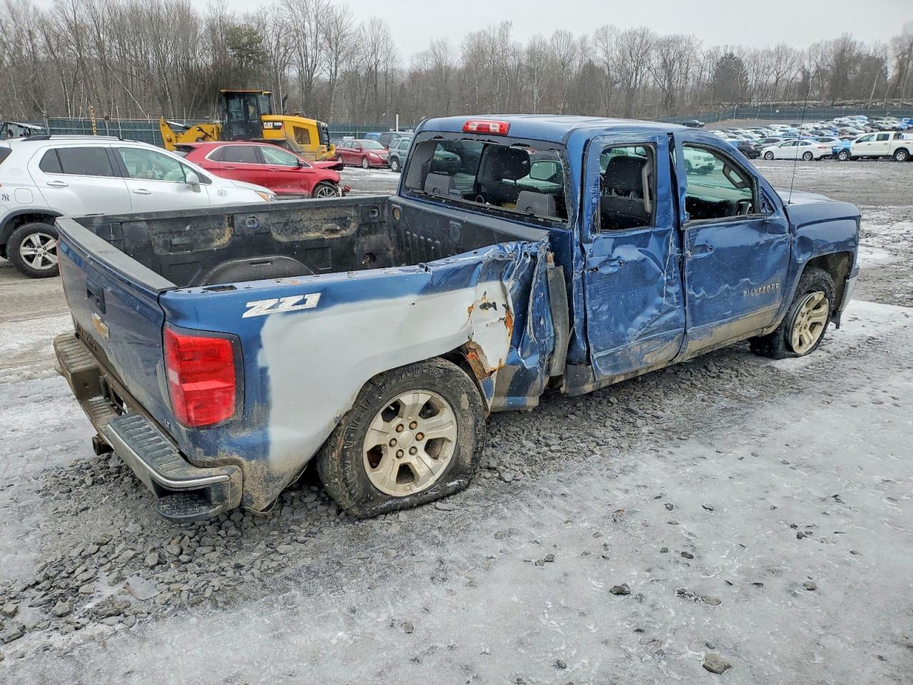 2015 CHEVROLET SILVERADO K1500 LT photo 3