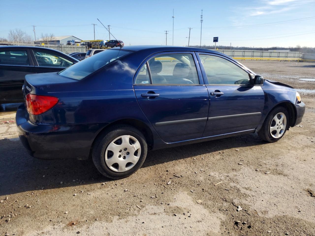 2003 TOYOTA COROLLA CE photo 3