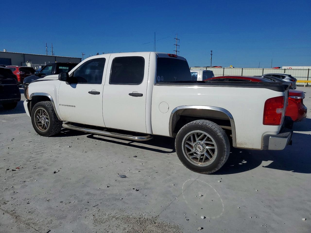 2007 CHEVROLET SILVERADO C1500 CREW CAB photo 2