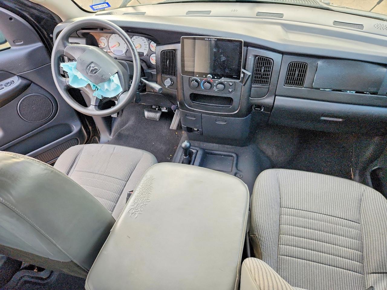 2003 DODGE RAM 1500 ST photo 8