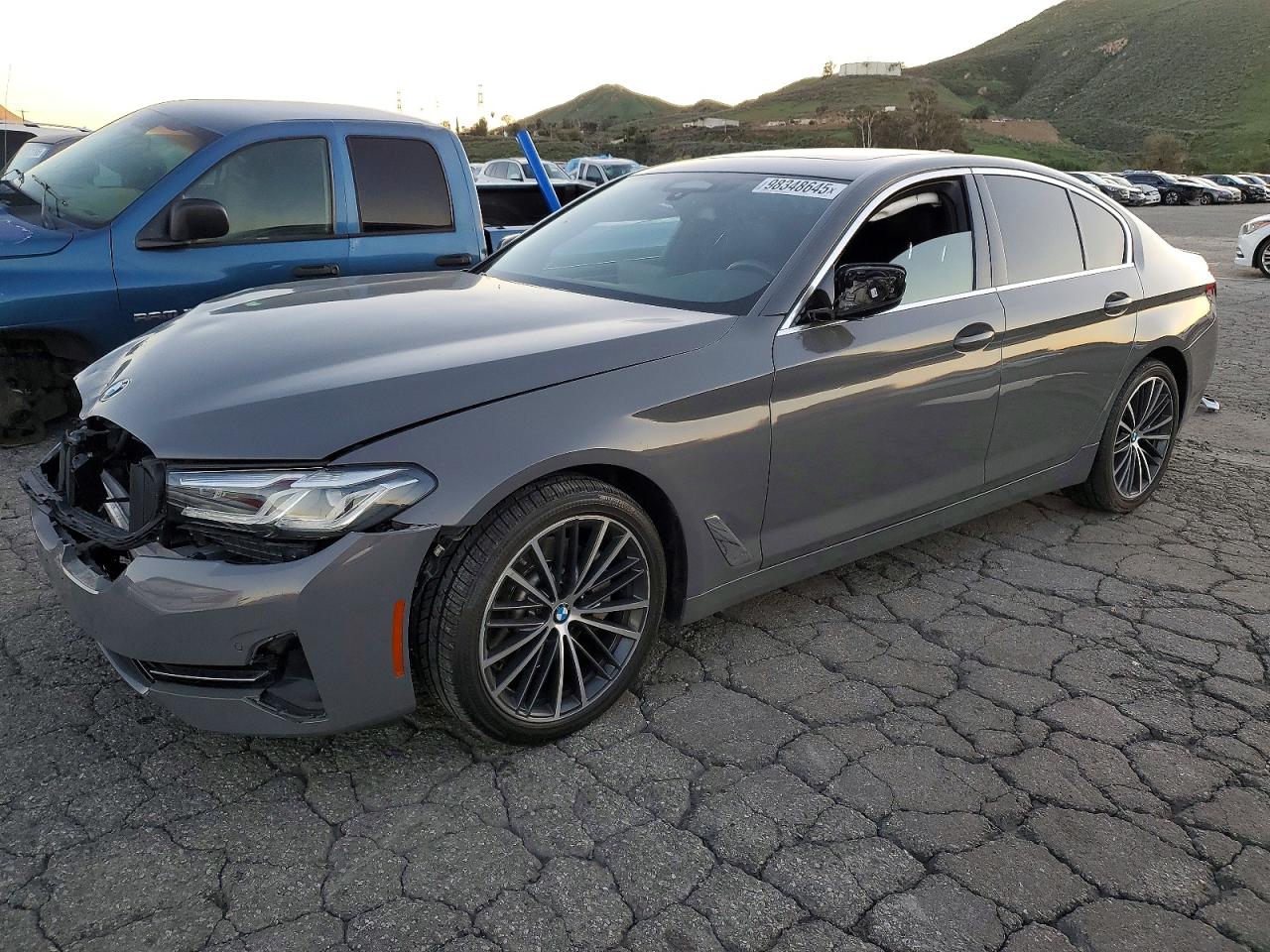 2022 BMW 530