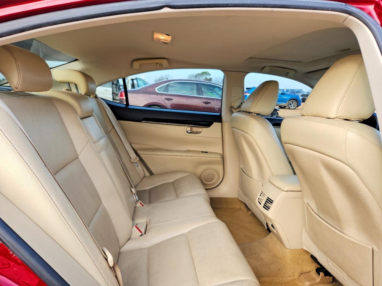 2013 LEXUS ES 350 photo 10