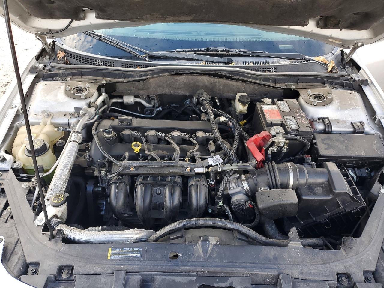 2011 FORD FUSION SE photo 11