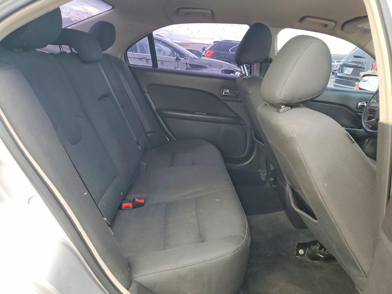 2011 FORD FUSION SE photo 10
