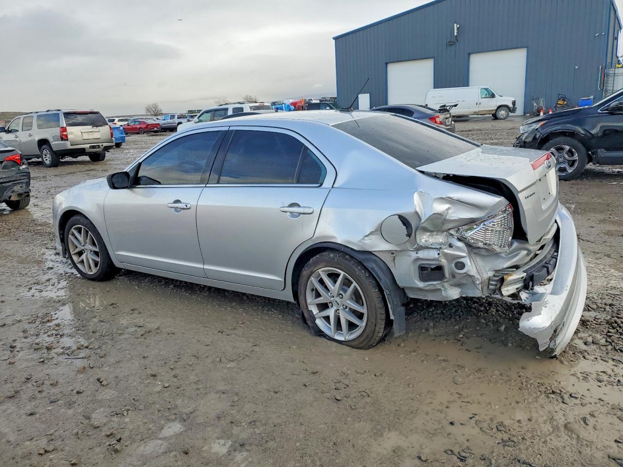 2011 FORD FUSION SE photo 2