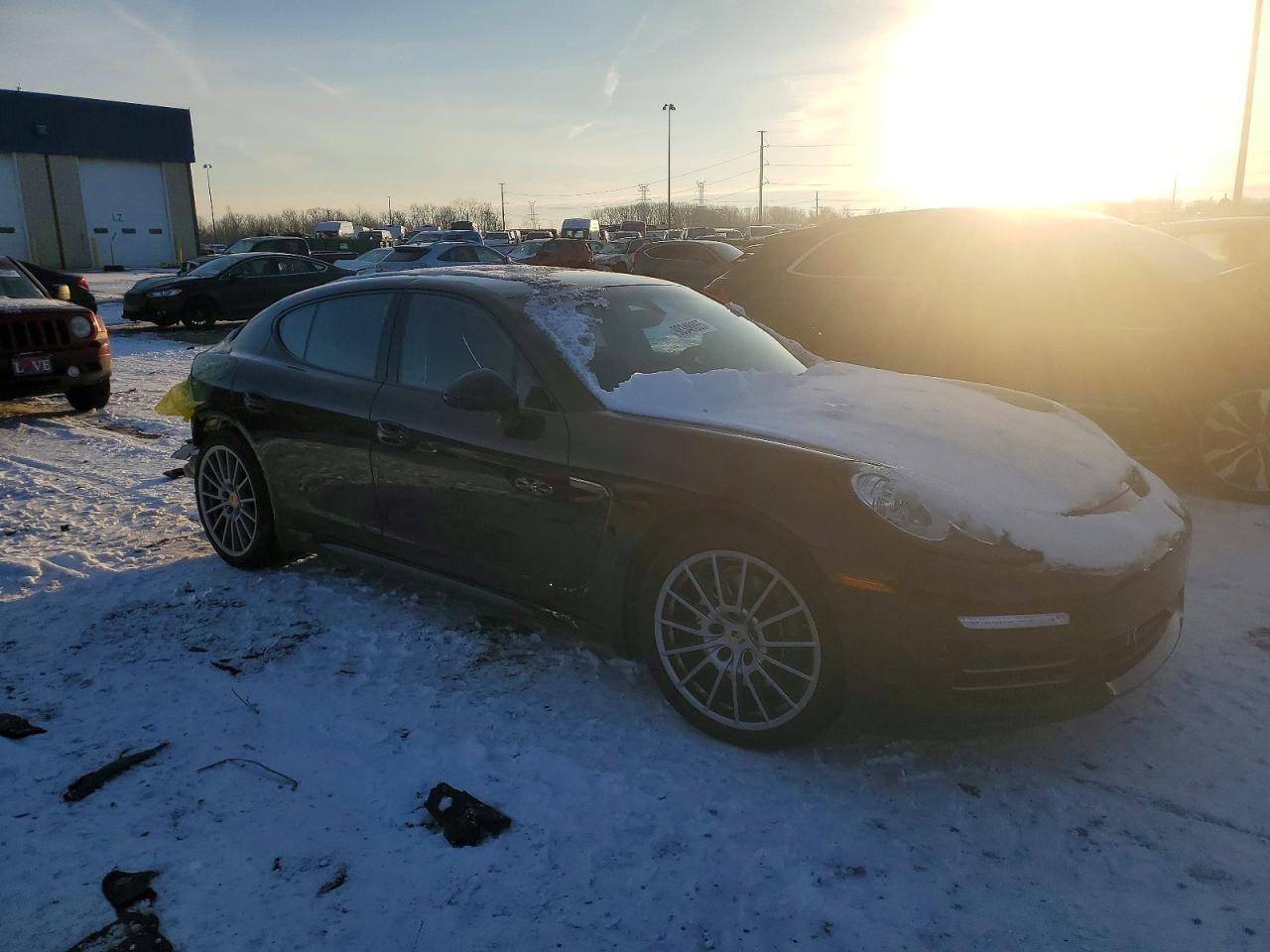 2016 PORSCHE PANAMERA 2 photo 4