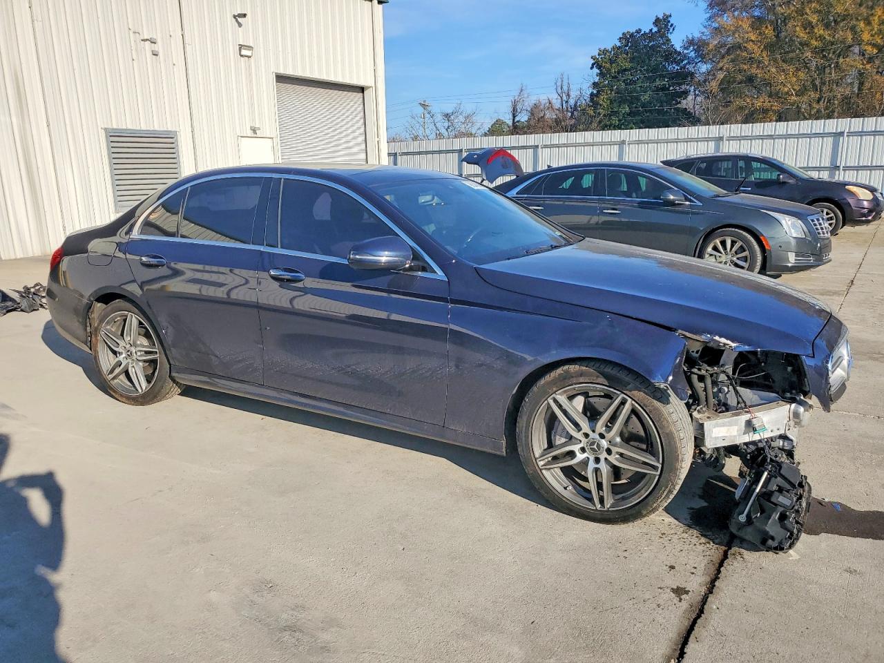 2017 MERCEDES-BENZ E 300 photo 4