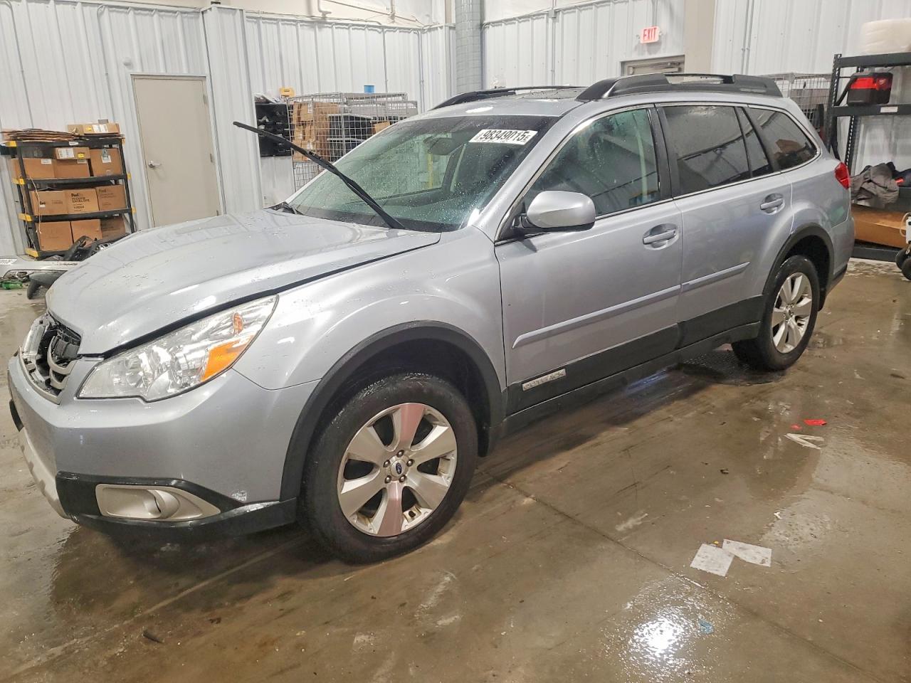 2012 SUBARU OUTBACK