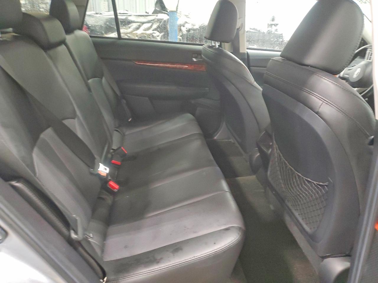 2012 SUBARU OUTBACK 3.6R LIMITED photo 11