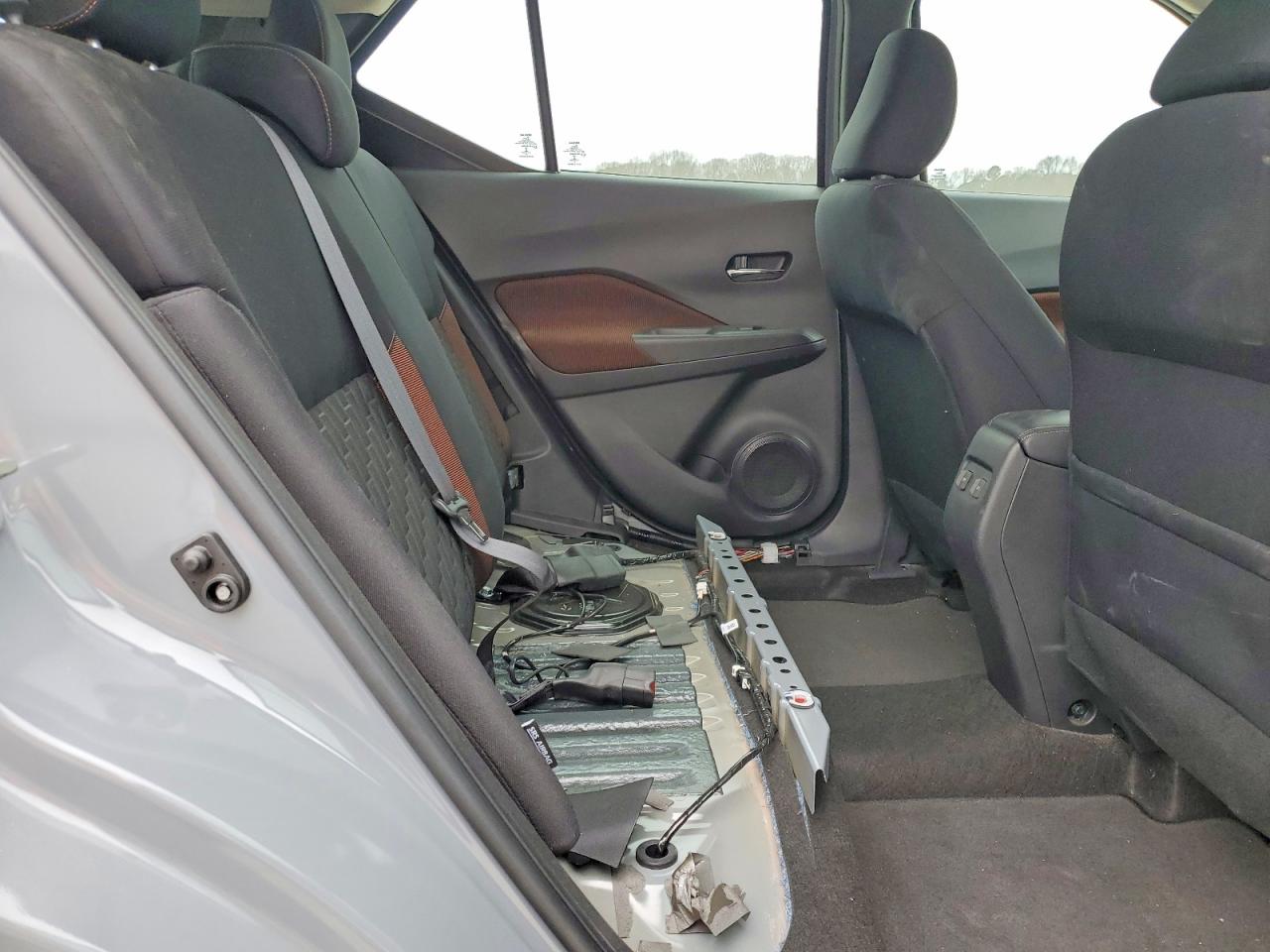 2022 NISSAN KICKS SR photo 11