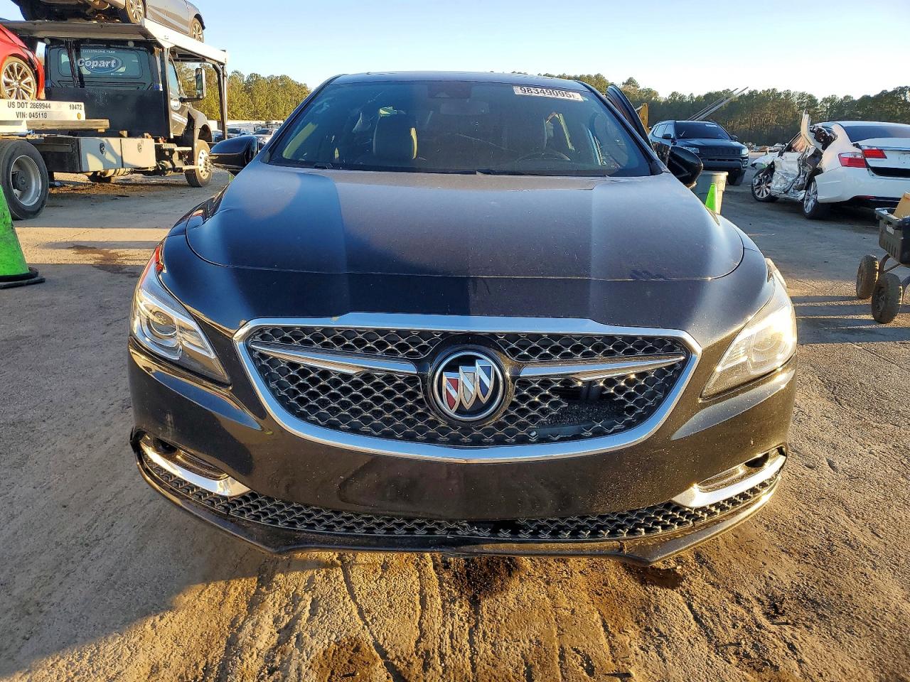 2019 BUICK LACROSSE AVENIR photo 5