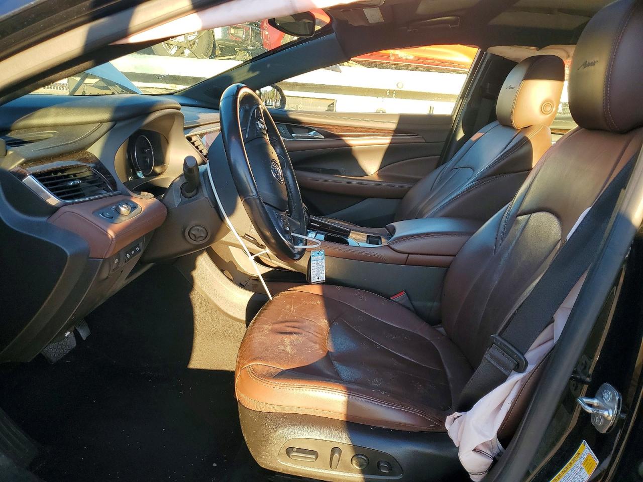 2019 BUICK LACROSSE AVENIR photo 7