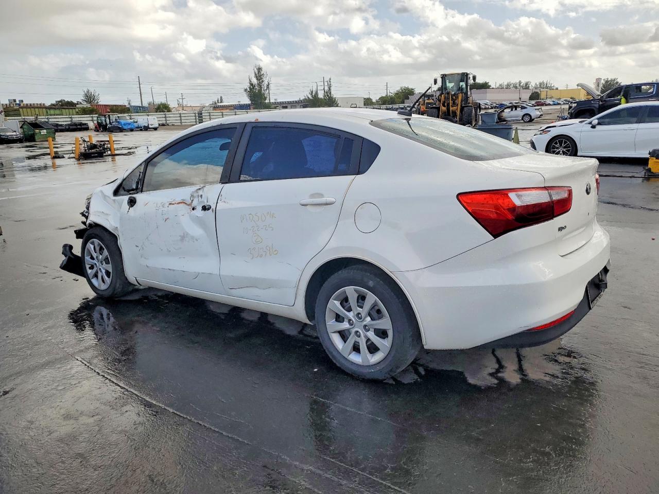 2017 KIA RIO LX photo 2
