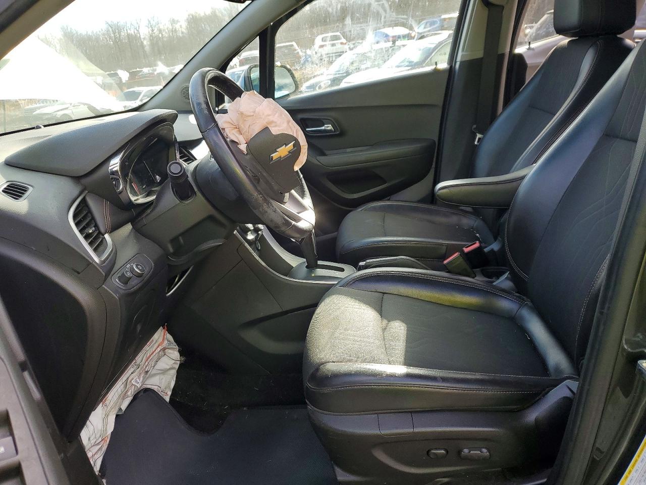 2018 CHEVROLET TRAX 1LT photo 7