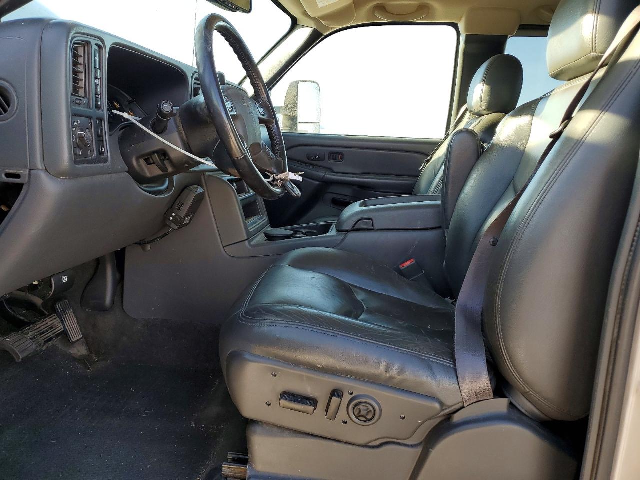 2005 CHEVROLET SILVERADO K2500 HEAVY DUTY photo 7