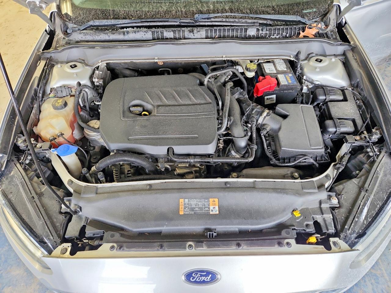 2014 FORD FUSION SE photo 11