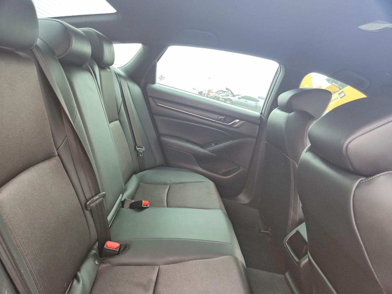 2020 HONDA ACCORD SPORT photo 10