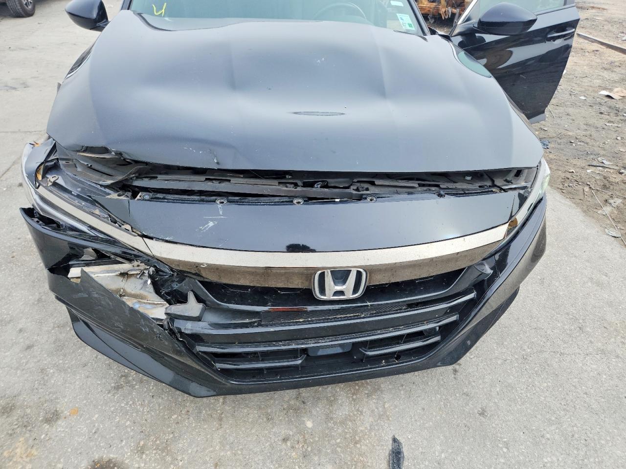 2020 HONDA ACCORD SPORT photo 11