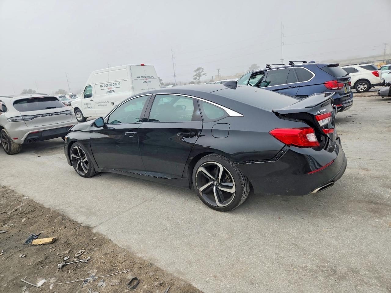 2020 HONDA ACCORD SPORT photo 2