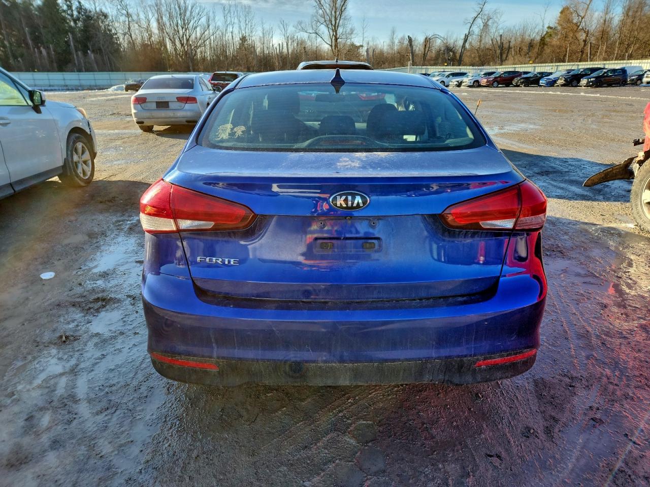 2017 KIA FORTE LX photo 6